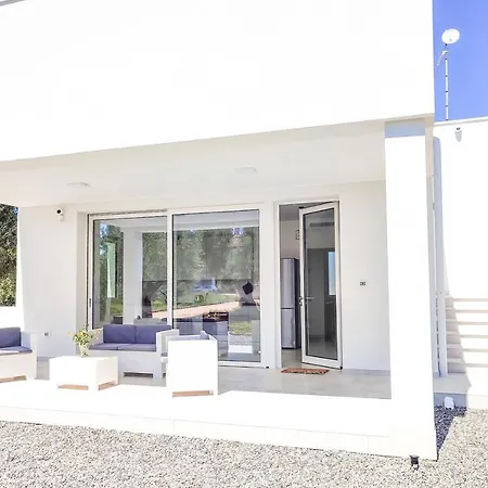 Olive Trees House ヴィラ *