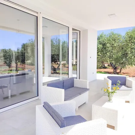 Olive Trees House ヴィラ *